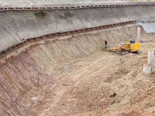 柳北基坑边坡加固